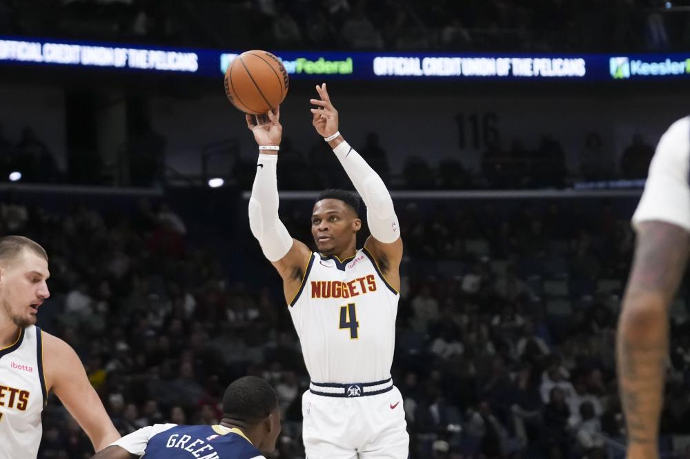 手往往十分 手往往十分