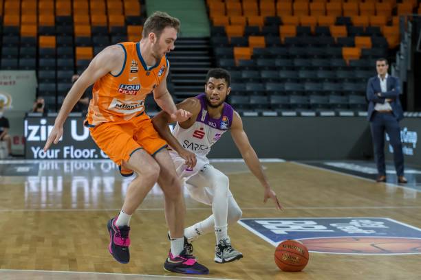 霍里的经历 霍里的经历