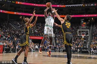 比赛中的 比赛中的