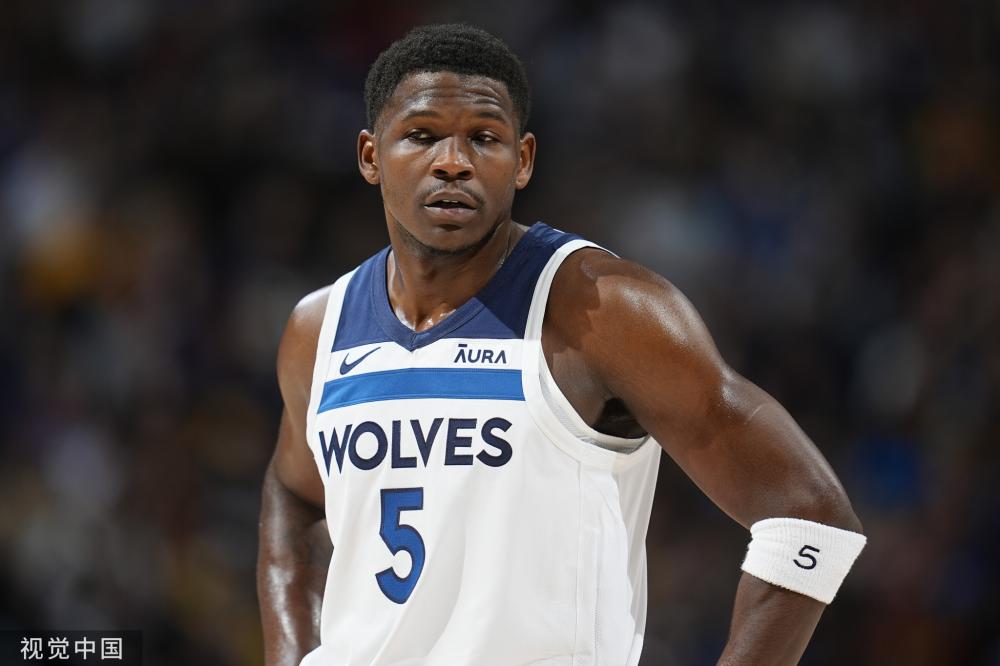 得稍显稚嫩 得稍显稚嫩