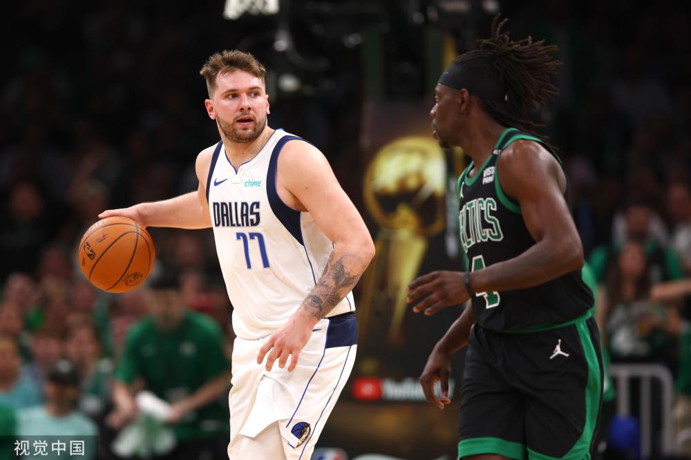 姆巴佩的首 姆巴佩的首