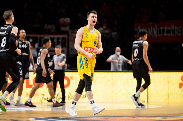 输入延迟 输入延迟